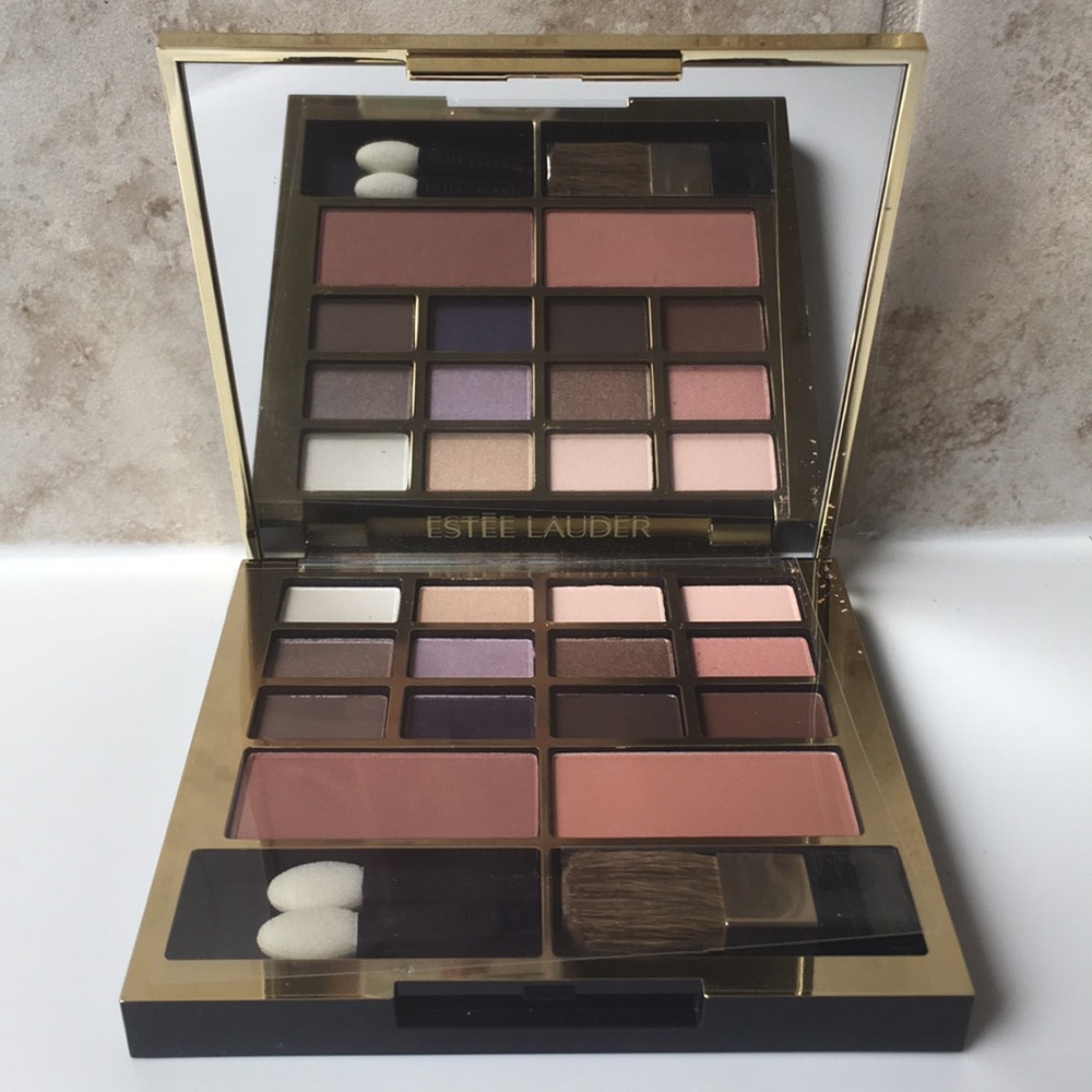 Estee Lauder Eyeshadow (12) and Blush (2) Set